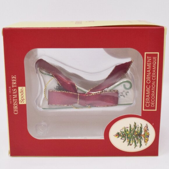 Spode Christmas Tree Sleigh Ornament New in Box Holiday Ceramic Xmas Classic - Picture 3 of 5